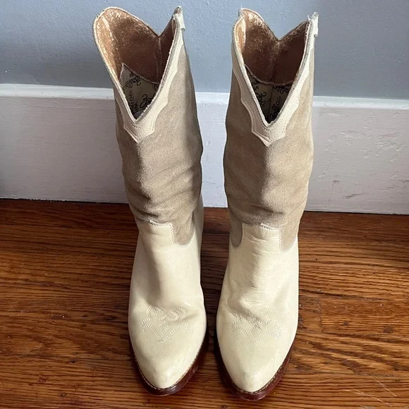 Zodiac USA Vintage Women's Size 10 Off White Suede Leather Western Cowboy Boots - Picture 4 of 15